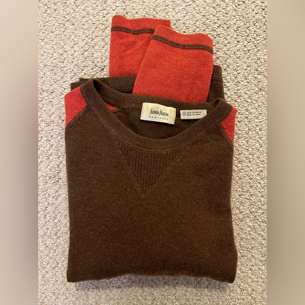 Vintage Neiman Marcus Women’s Two Tone Cashmere Sweater